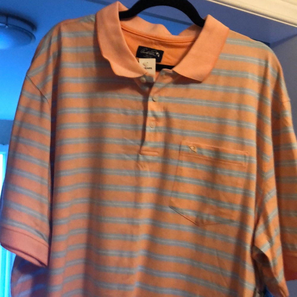 Men’s golf shirt